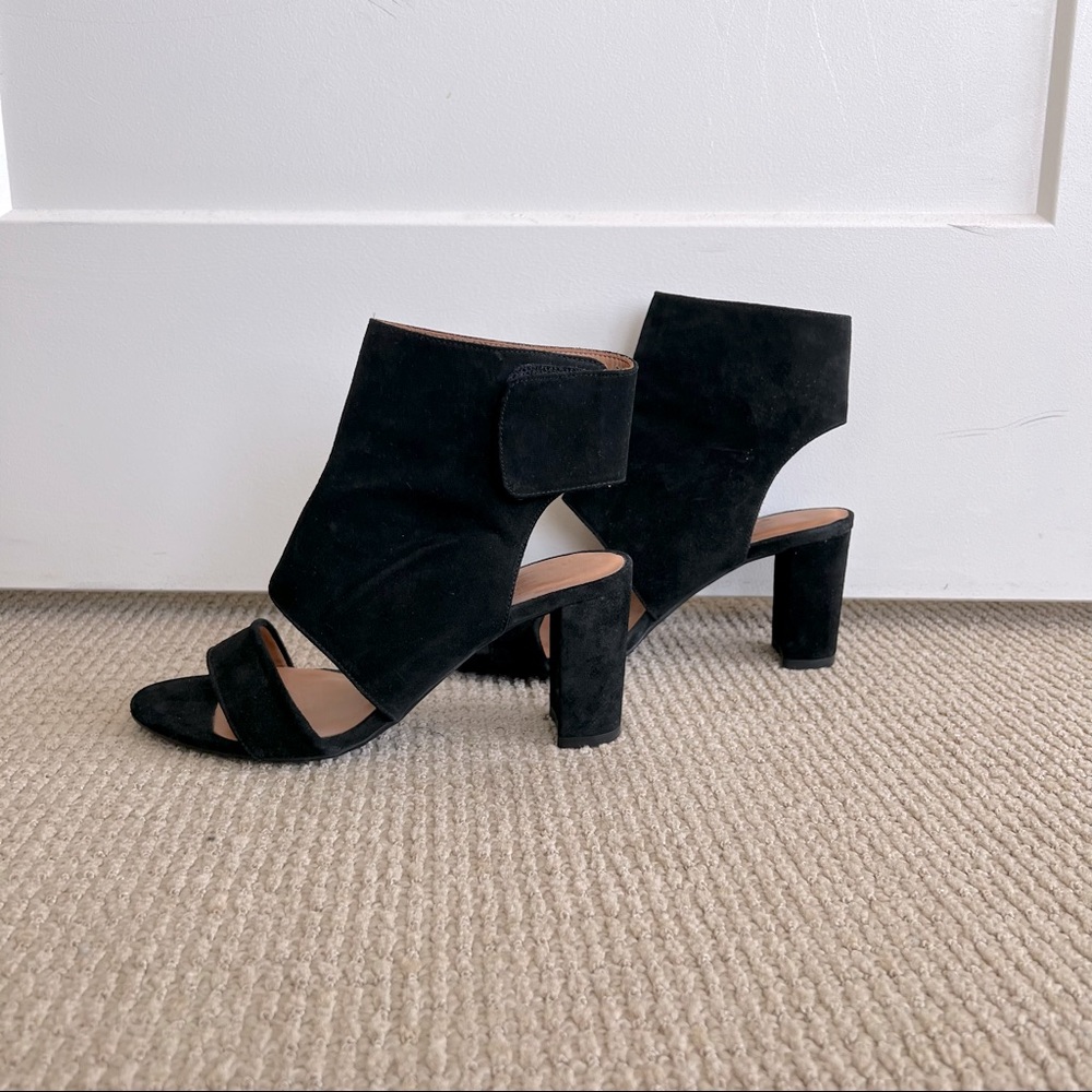 NWOT Billi Bi High Suede Ankle Strap High Heel Sandal Size 6.5
